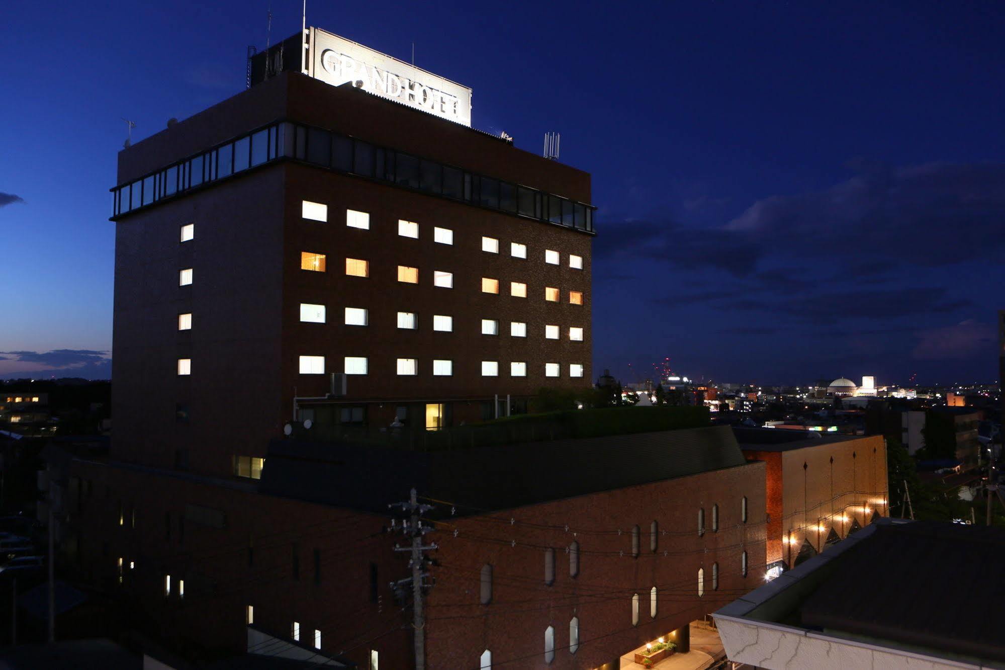 Hachinohe Grand Hotel Exteriör bild